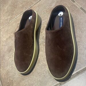 NEW Wolf & Shepard Cruise Suede Slip On Shoes! 8